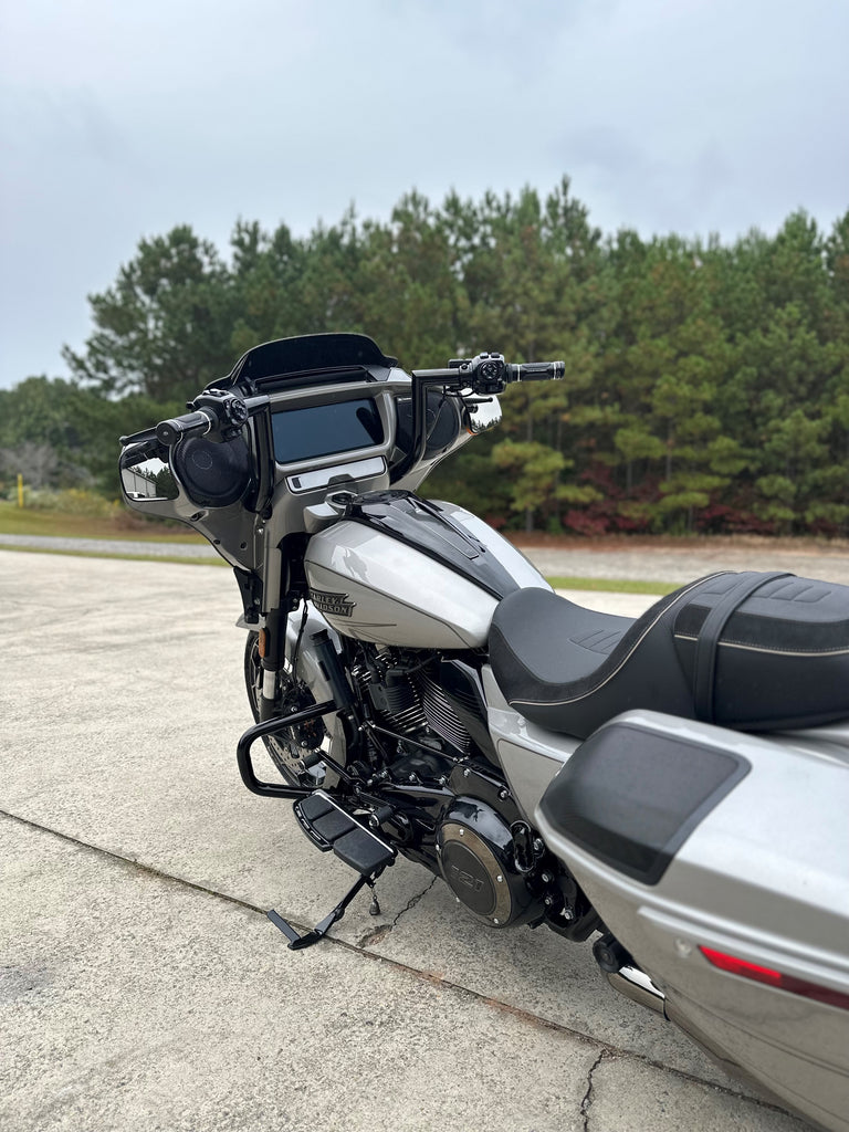 Kst Custom Patriot Bagger for '23 CVO-'25 Street Glide | Harley Handlebars – KST ...