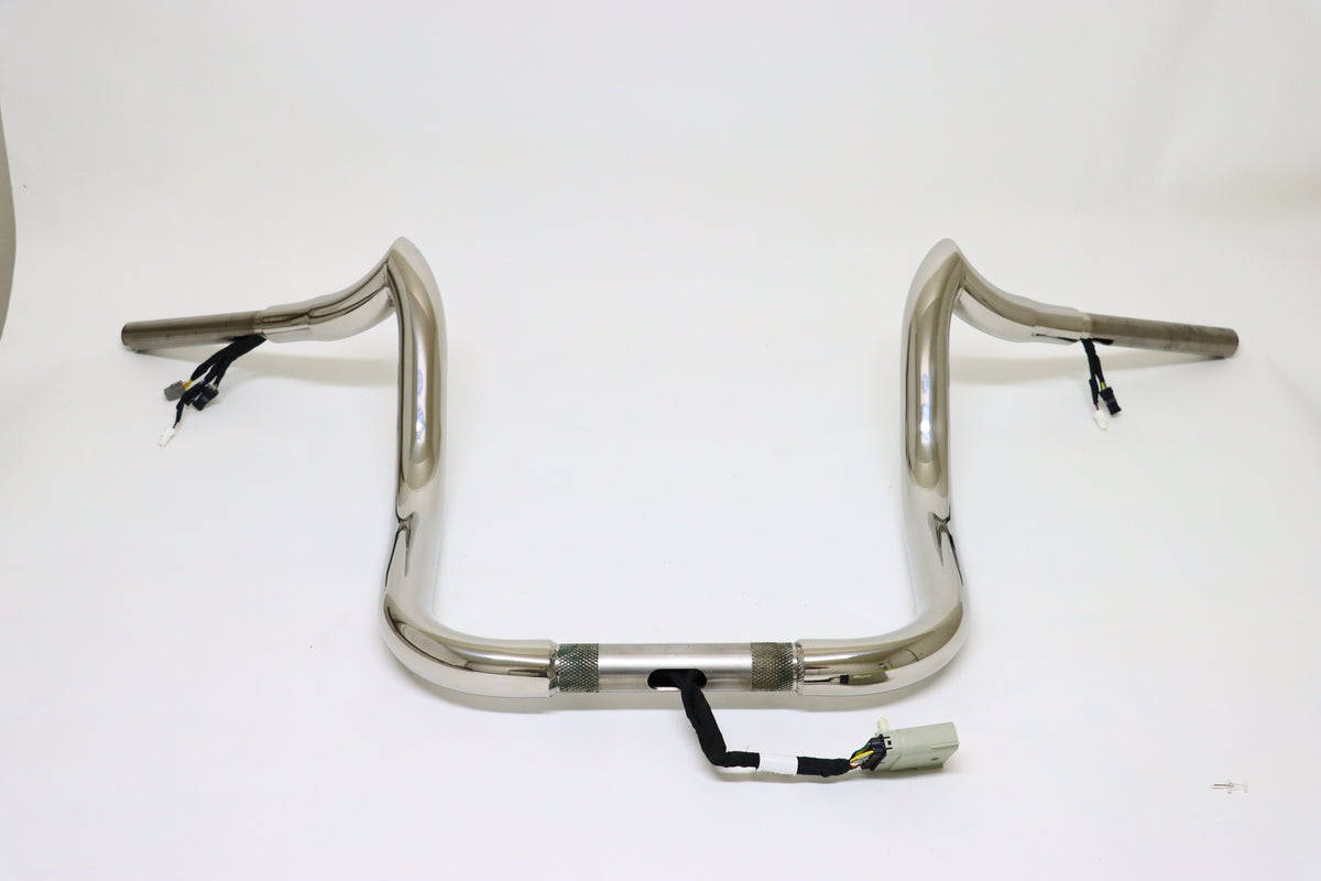 Comanche Bagger for '20-26 Challenger | Indian Handlebars